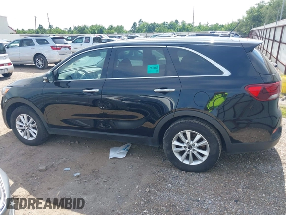 2019 Kia Sorento L z VIN 5XYPG4A39KG534430, wystawiony jako IAAI lot #42255655 z przebiegiem 167 437 mil mil oraz . Historia ofert i sprzedaży dostępna na DreamBid. Obrazek 14.