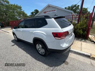 2019 Volkswagen Atlas SE z VIN 1V2UR2CA5KC603713, wystawiony jako Copart lot #54632535 z przebiegiem 27 117 mil mil oraz Szkoda całkowita • Salvage title. Historia ofert i sprzedaży dostępna na DreamBid. Obrazek 3.