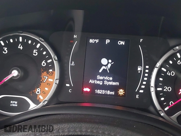 2017 Jeep Renegade Altitude with VIN ZACCJBBB2HPG36428, listed as a IAAI auction lot 42728630 with 162,318 mi miles and . Bid and sale history available at DreamBid. Image 15.