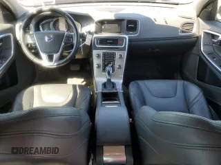 2018 Volvo S60 Inscription Platinum with VIN LYV402TM4JB172922, listed as a Copart auction lot 54655585 with 38,002 mi miles and Salvage Title. Bid and sale history available at carsss.com. Image 8.