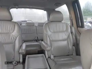 2006 Honda Odyssey TOURING with VIN 5FNRL38816B057196, listed as a IAAI auction lot 42106856 with 186,566 mi miles. Bid and sale history available at carsss.com. Image 8.