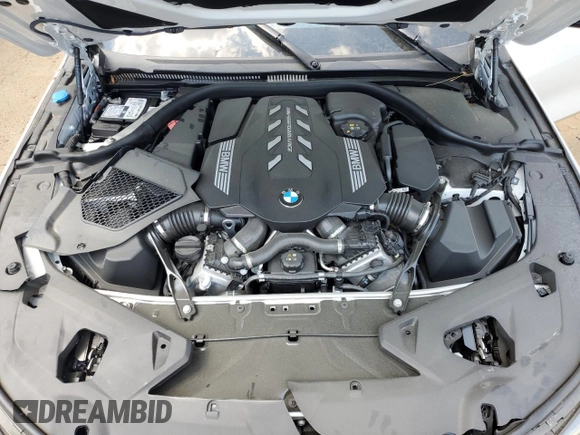 2024 BMW 8 Series M850i with VIN WBAGV8C06RCN49236, listed as a Copart auction lot 88115505 with 0 mi miles and Salvage Title. Bid and sale history available at carsss.com. Image 11.