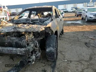 2022 Jeep Compass Limited z VIN 3C4NJDCB3NT112101, wystawiony jako Copart lot #88647215 z przebiegiem Nie podano mil oraz Szkoda całkowita • Salvage title. Historia ofert i sprzedaży dostępna na DreamBid. Obrazek 11.