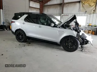 2019 Land Rover Discovery HSE with VIN SALRR2RV3K2400965, listed as a Copart auction lot 57028873 with 85,734 mi miles. Bid and sale history available at carsss.com. Image 4.