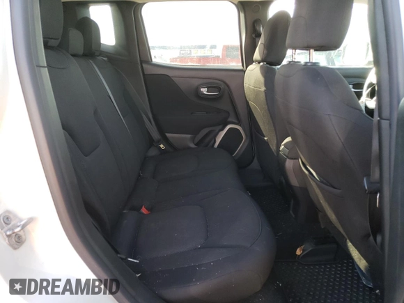 2017 Jeep Renegade Latitude z VIN ZACCJBBB3HPG48457, wystawiony jako Copart lot #46483275 z przebiegiem 105 298 mil mil oraz Szkody całkowita. Historia ofert i sprzedaży dostępna na DreamBid. Obrazek 11.