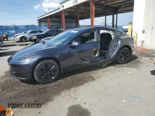 2024 Tesla Model 3 with VIN 5YJ3E1EA8RF868400, listed as a Copart auction lot 51835605 with 2,583 mi miles and Salvage Title. Bid and sale history available at carsss.com. Image 1.