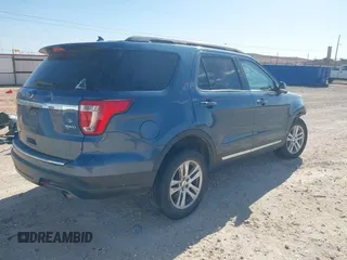2018 Ford Explorer XLT with VIN 1FM5K8D86JGC41452, listed as a IAAI auction lot 41772061 with 121,192 mi miles and . Bid and sale history available at carsss.com. Image 4.