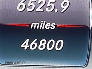 2018 Mercedes-Benz C 300 с VIN WDDWF4KBXJR318385, выставлен на аукционе IAAI как лот 42342160 с пробегом 46 800 миль миль и . История ставок и продаж доступна на DreamBid. Изображение 15.