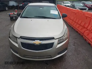 2014 Chevrolet Cruze LS with VIN 1G1PA5SH6E7132957, listed as a IAAI auction lot 42146562 with 130,117 mi miles and . Bid and sale history available at DreamBid. Image 12.