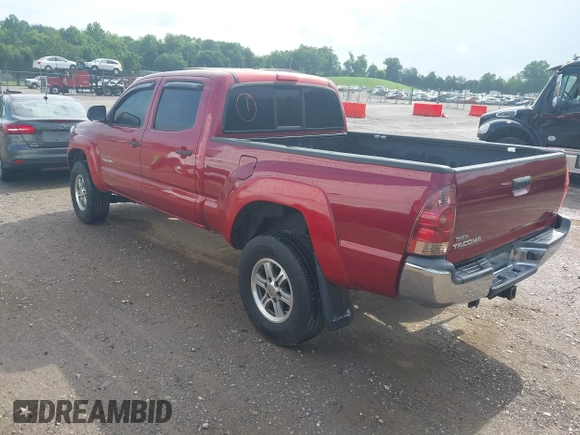 2014 Toyota Tacoma with VIN 3TMMU4FN8EM068048, listed as a IAAI auction lot 42548095 with 126,332 mi miles and . Bid and sale history available at DreamBid. Image 3.