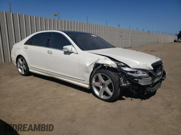 2011 Mercedes-Benz S 550 with VIN WDDNG8GB4BA365646, listed as a Copart auction lot 52162925 with 106,805 mi miles and Salvage Title. Bid and sale history available at DreamBid. Image 4.