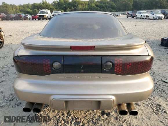 2001 Pontiac Firebird Firebird z VIN 2G2FS22K412113906, wystawiony jako Copart lot #72460364 z przebiegiem 189 679 mil mil oraz Czysty tytuł • Clean title. Historia ofert i sprzedaży dostępna na DreamBid. Obrazek 6.
