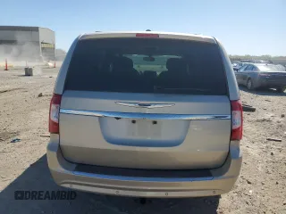 2014 Chrysler Town & Country Touring-L with VIN 2C4RC1CG7ER201713, listed as a Copart auction lot 53333235 with 130,389 mi miles and Clean Title. Bid and sale history available at carsss.com. Image 6.