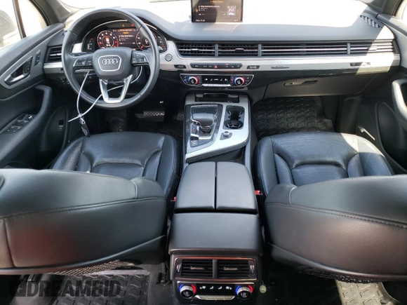2018 Audi Q7 Premium Plus z VIN WA1LHAF77JD042203, wystawiony jako Copart lot #63196135 z przebiegiem 57 280 mil mil oraz Szkoda całkowita • Salvage title. Historia ofert i sprzedaży dostępna na DreamBid. Obrazek 8.