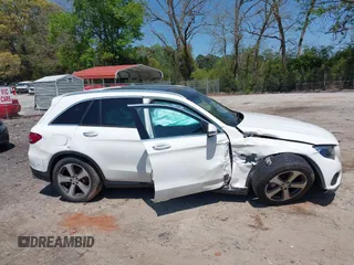 2016 Mercedes-Benz GLC 300 with VIN WDC0G4JB9GF055230, listed as a IAAI auction lot 42037366 with 82,222 mi miles and . Bid and sale history available at DreamBid. Image 13.