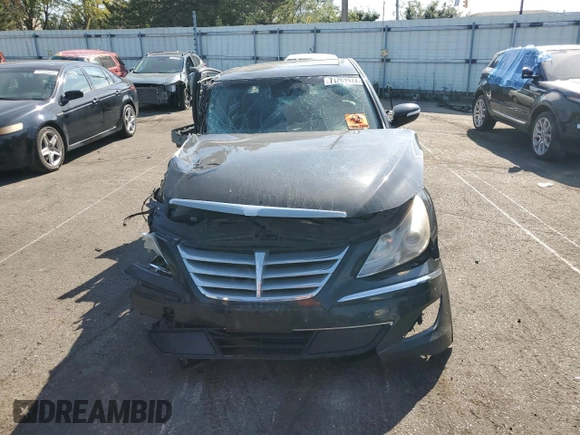 2012 Hyundai Genesis 5.0L R-Spec with VIN KMHGC4DH8CU174145, listed as a Copart auction lot 71263914 with 178,306 mi miles and Salvage Title. Bid and sale history available at carsss.com. Image 5.