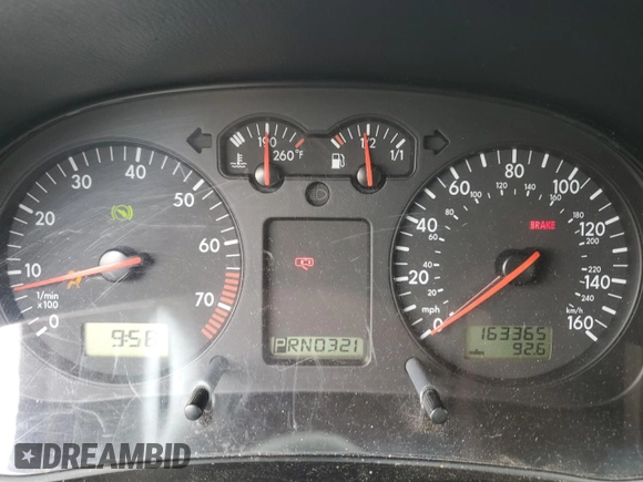 2003 Volkswagen Golf GLS с VIN 9BWGK61J034062472, выставлен на аукционе Copart как лот 49186615 с пробегом 163 365 миль миль и Списание • Salvage title. История ставок и продаж доступна на DreamBid. Изображение 9.