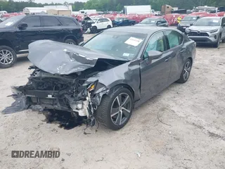 2016 Lexus GS 350 z VIN JTHCZ1BL8GA004252, wystawiony jako IAAI lot #42145398 z przebiegiem 102 542 mil mil oraz . Historia ofert i sprzedaży dostępna na DreamBid. Obrazek 2.