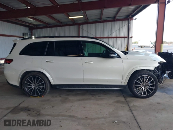2022 Mercedes-Benz GLS with VIN 4JGFF5KE4NA793413, listed as a IAAI auction lot 41529276 with 29,692 mi miles. Bid and sale history available at carsss.com. Image 14.