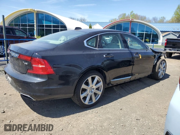 2017 Volvo S90 Inscription with VIN YV1A22ML3H1001061, listed as a Copart auction lot 51907925 with 102,718 mi miles and Salvage Title. Bid and sale history available at carsss.com. Image 3.