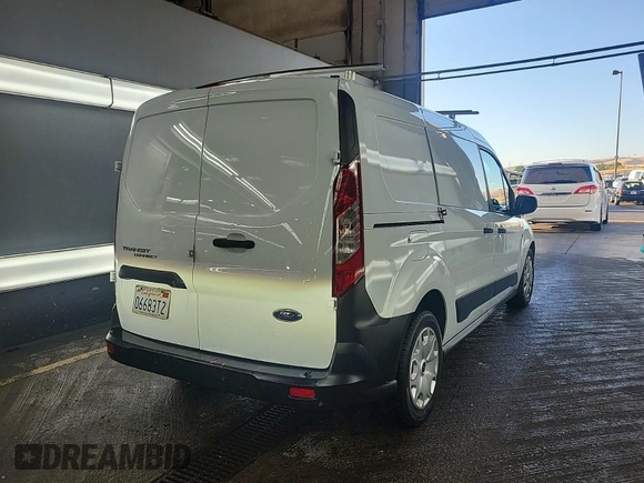 2019 Ford Transit Connect XL z VIN NM0LS7E28K1411828, wystawiony jako IAAI lot #42516582 z przebiegiem 84 198 mil mil oraz . Historia ofert i sprzedaży dostępna na DreamBid. Obrazek 28.