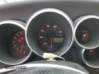 2005 Pontiac Vibe with VIN 5Y2SL63855Z407576, listed as a Copart auction lot 77861314 with 210,835 mi miles and Salvage Title. Bid and sale history available at carsss.com. Image 9.