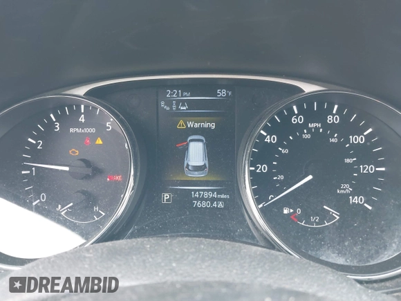 2015 Nissan Rogue SL with VIN 5N1AT2MV9FC858339, listed as a IAAI auction lot 41847604 with 147,894 mi miles. Bid and sale history available at carsss.com. Image 7.