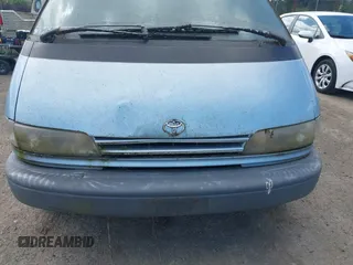 1991 Toyota Previa z VIN JT3AC22S3M0010182, wystawiony jako IAAI lot #42250934 z przebiegiem 301 517 mil mil oraz . Historia ofert i sprzedaży dostępna na DreamBid. Obrazek 6.