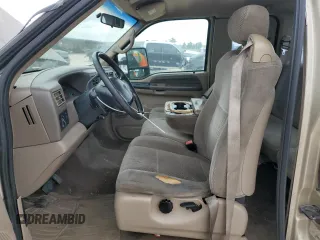 2001 Ford Super Duty F-250 XL with VIN 1FTNX20L01EB96534, listed as a Copart auction lot 53392625 with 319,509 mi miles and Salvage Title. Bid and sale history available at carsss.com. Image 7.