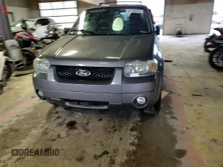 2007 Ford Escape Limited with VIN 1FMCU941X7KB98847, listed as a Copart auction lot 84756474 with 217,576 mi miles and Salvage Title. Bid and sale history available at carsss.com. Image 10.