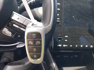 2022 Hyundai Tucson SEL Convenience with VIN KM8JFCA1XNU057877, listed as a IAAI auction lot 42256860 with 54,425 mi miles and . Bid and sale history available at DreamBid. Image 11.