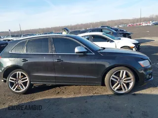 2014 Audi SQ5 Prestige with VIN WA1VGAFP0EA029327, listed as a IAAI auction lot 41195533 with 65,040 mi miles. Bid and sale history available at carsss.com. Image 13.