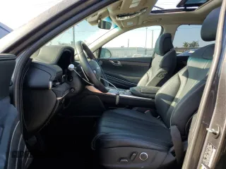 2022 Genesis GV80 z VIN KMUHCESC7NU076679, wystawiony jako Copart lot #57894835 z przebiegiem 49 882 mil mil oraz Szkody całkowita. Historia ofert i sprzedaży dostępna na DreamBid. Obrazek 7.