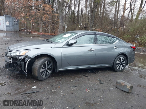 2020 Nissan Altima SV with VIN 1N4BL4DV8LC177935, listed as a IAAI auction lot 41961392 with 33,318 mi miles and . Bid and sale history available at DreamBid. Image 14.