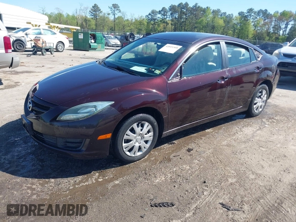 2011 Mazda Mazda6 i Sport with VIN 1YVHZ8BH0B5M04586, listed as a IAAI auction lot 42049308 with 136,802 mi miles. Bid and sale history available at carsss.com. Image 18.