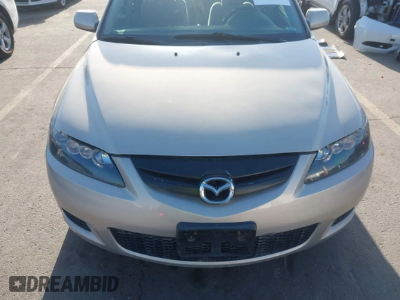 2008 Mazda 6 i Sport VE with VIN 1YVHP80C785M44458, listed as a IAAI auction lot 41993477 with 259,789 mi miles. Bid and sale history available at carsss.com. Image 12.