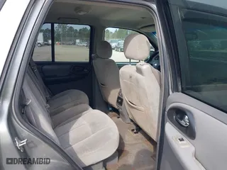 2005 Chevrolet TrailBlazer LT with VIN 1GNDT13S252250046, listed as a IAAI auction lot 41863119 with 194,102 mi miles. Bid and sale history available at carsss.com. Image 8.