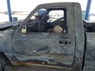 2000 Ford Ranger with VIN 1FTZR0875YTB27562, listed as a Copart auction lot 67226424 with Not Provided miles and Non Repairable. Bid and sale history available at DreamBid. Image 7.