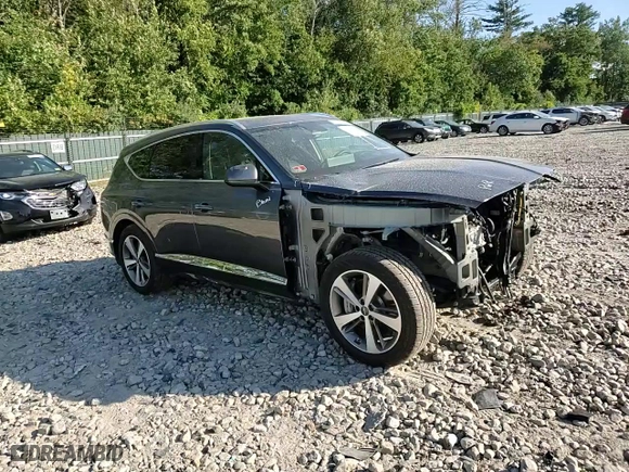 2021 Genesis GV80 Advanced + with VIN KMUHCESC9MU070428, listed as a Copart auction lot 70807624 with 32,998 mi miles and Salvage Title. Bid and sale history available at carsss.com. Image 12.