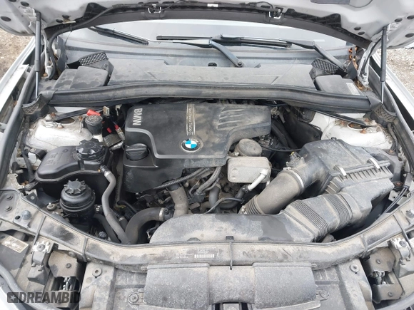2013 BMW X1 xDrive28i with VIN WBAVL1C52DVR87782, listed as a IAAI auction lot 41846864 with 183,183 mi miles. Bid and sale history available at carsss.com. Image 10.