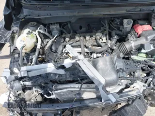 2020 Nissan Kicks SR z VIN 3N1CP5DV0LL542155, wystawiony jako IAAI lot #41997210 z przebiegiem 84 114 mil mil oraz . Historia ofert i sprzedaży dostępna na DreamBid. Obrazek 10.