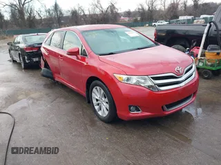 2015 Toyota Venza LE with VIN 4T3BA3BB8FU070808, listed as a IAAI auction lot 41686811 with 97,607 mi miles. Bid and sale history available at carsss.com. Image 1.