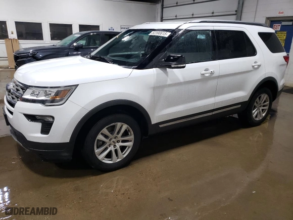 2018 Ford Explorer XLT with VIN 1FM5K8DH3JGB20118, listed as a Copart auction lot 52390615 with 152,164 mi miles and Clean Title. Bid and sale history available at carsss.com. Image 1.