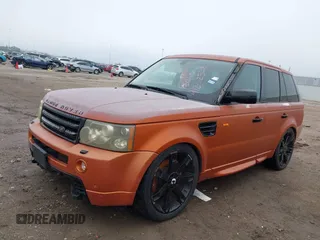 2008 Land Rover Range Rover Sport SC with VIN SALSH23428A131165, listed as a IAAI auction lot 41202538 with 132,993 mi miles. Bid and sale history available at carsss.com. Image 2.