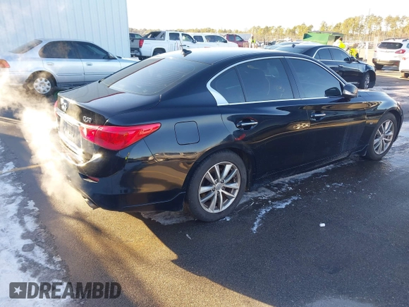 2015 Infiniti Q50 with VIN JN1BV7AP2FM332850, listed as a IAAI auction lot 41345734 with 197,874 mi miles. Bid and sale history available at carsss.com. Image 4.