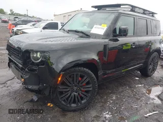 2020 Land Rover Defender X with VIN SALEXEEU9L2030559, listed as a IAAI auction lot 42323334 with 41,325 mi miles and . Bid and sale history available at DreamBid. Image 21.