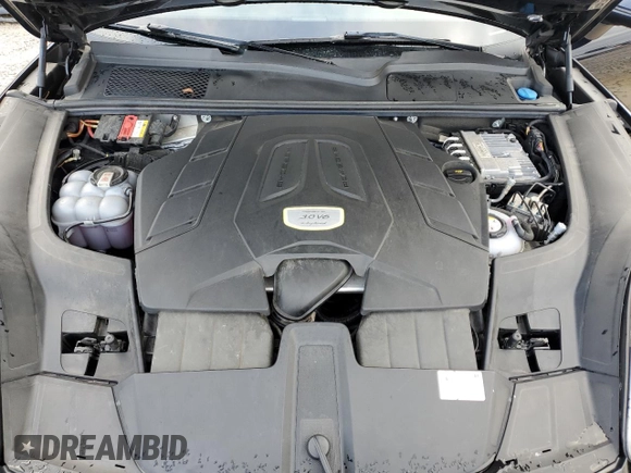 2021 Porsche Cayenne E-Hybrid with VIN WP1AE2AY2MDA24237, listed as a Copart auction lot 84265914 with 41,987 mi miles and Salvage title. Bid and sale history available at DreamBid. Image 14.