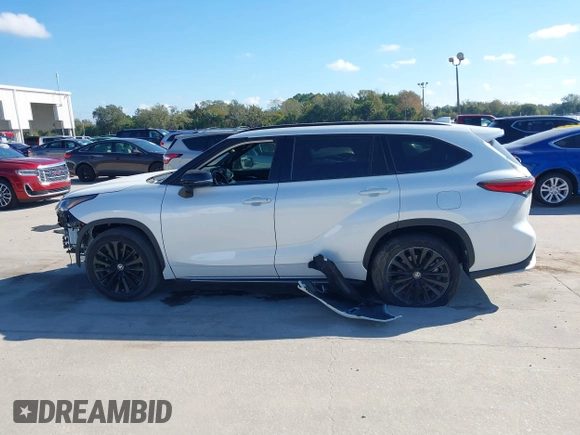 2023 Toyota Highlander L with VIN 5TDKDRAH5PS024632, listed as a IAAI auction lot 41471446 with 20,477 mi miles and . Bid and sale history available at DreamBid. Image 14.