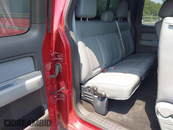 2014 Ford F-150 XL z VIN 1FTFX1EF5EFA27093, wystawiony jako IAAI lot #42586464 z przebiegiem 140 178 mil mil oraz . Historia ofert i sprzedaży dostępna na DreamBid. Obrazek 8.