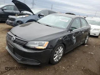 2013 Volkswagen Jetta SE with VIN 3VWDX7AJ9DM376872, listed as a Copart auction lot 50991535 with 138,466 mi miles and Salvage title. Bid and sale history available at DreamBid. Image 1.
